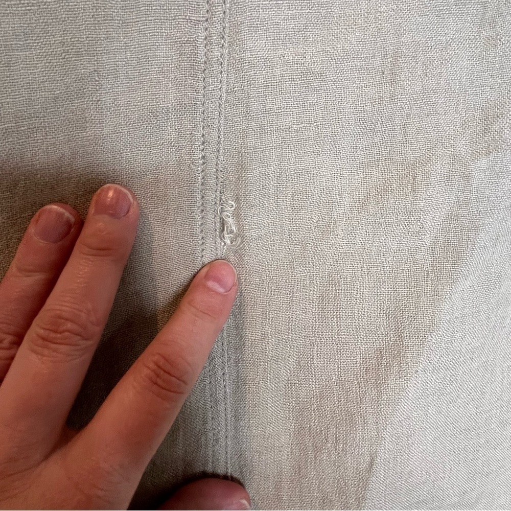 Becasa | Linen Laganlook Shark Bite Tank - Picture 6 of 6